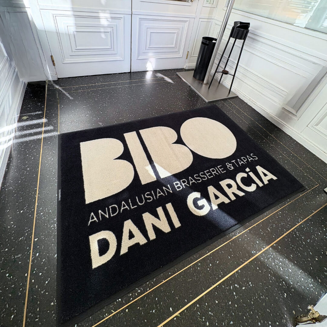 felpudo personalizado con logo Bibo